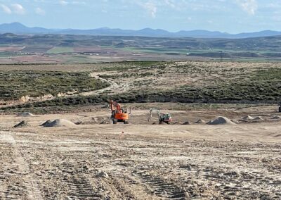 Imagen lejana de dos excavadoras